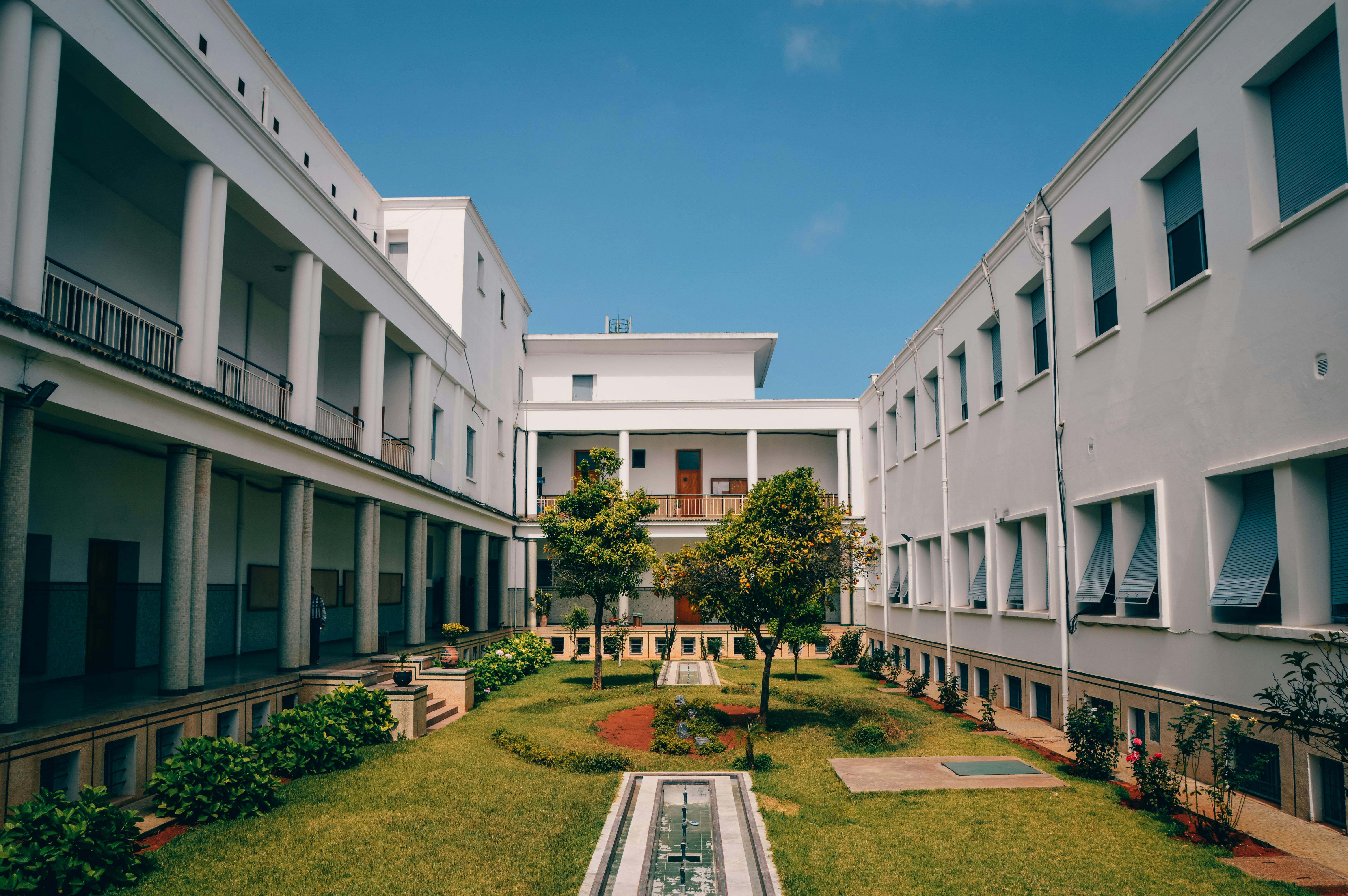 bâtiment de type école